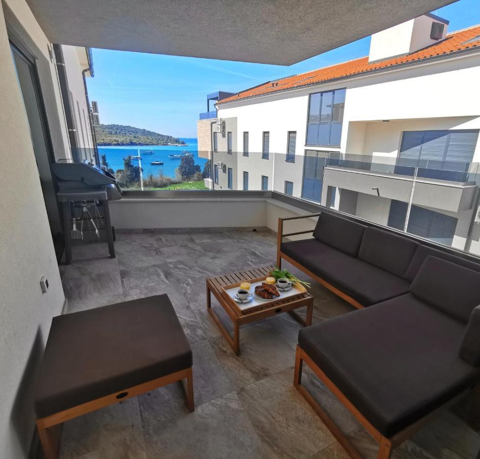 Black Pearl - Luxury Seaside App With Pool & Bbq, Istra Банджоле Экстерьер фото