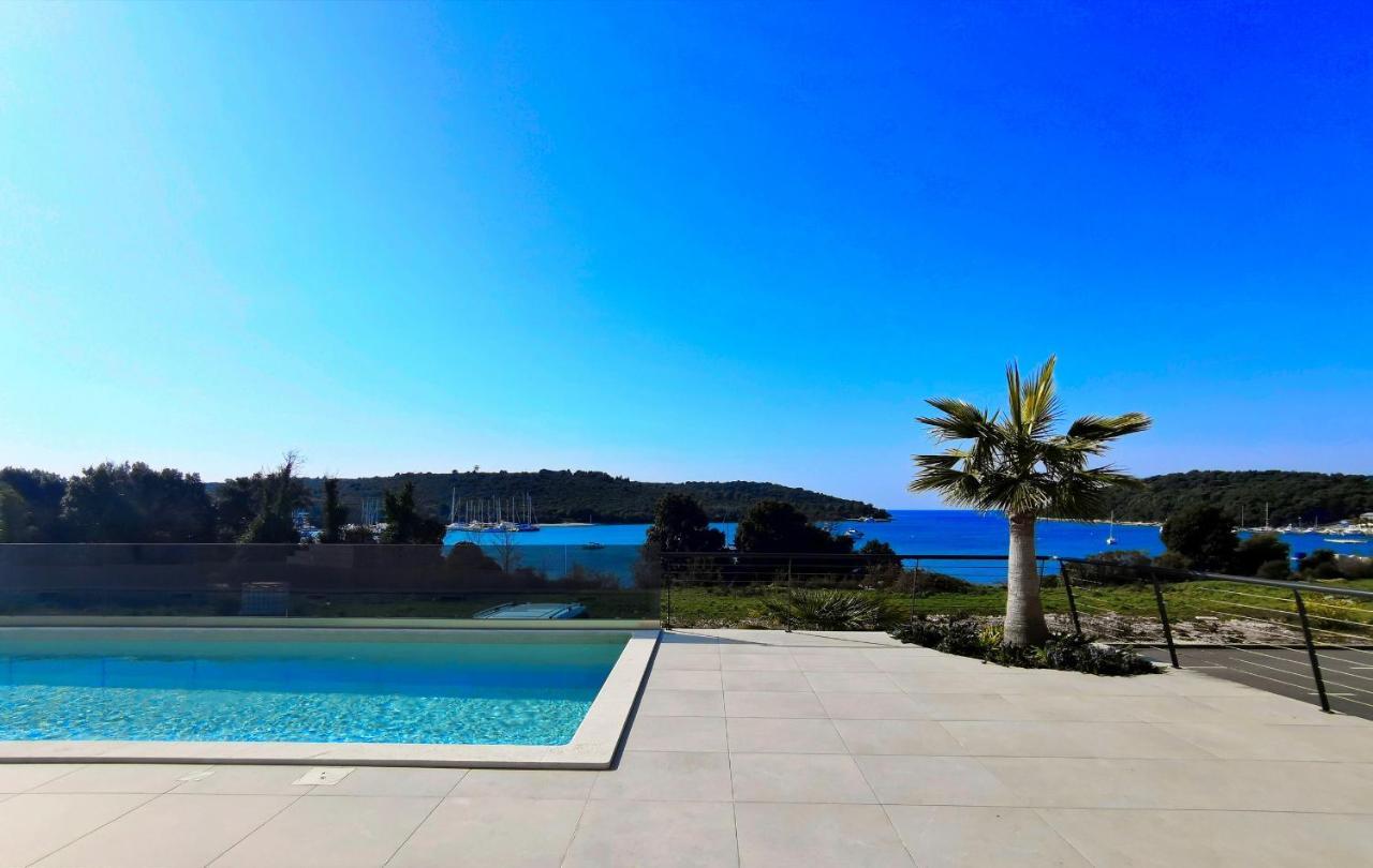 Black Pearl - Luxury Seaside App With Pool & Bbq, Istra Банджоле Экстерьер фото