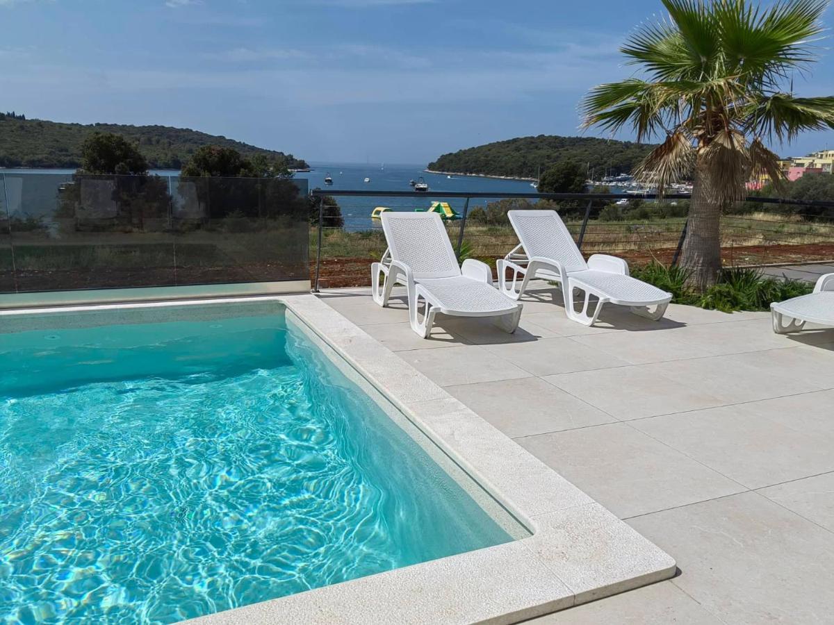Black Pearl - Luxury Seaside App With Pool & Bbq, Istra Банджоле Экстерьер фото
