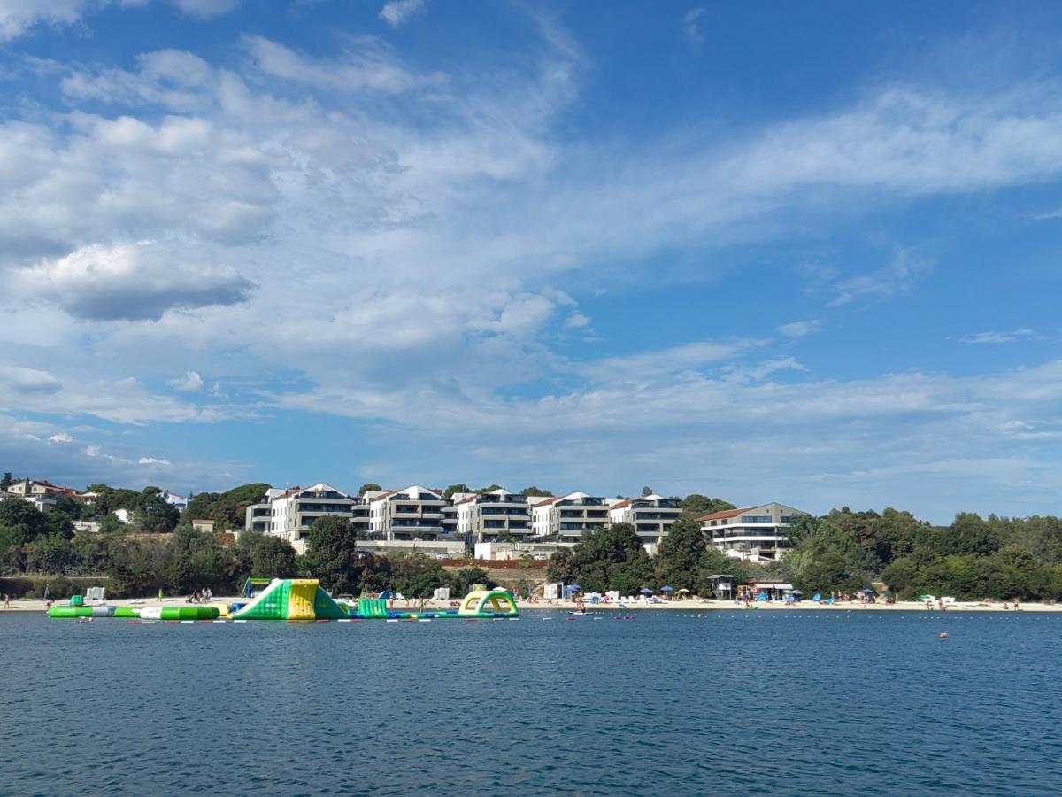 Black Pearl - Luxury Seaside App With Pool & Bbq, Istra Банджоле Экстерьер фото